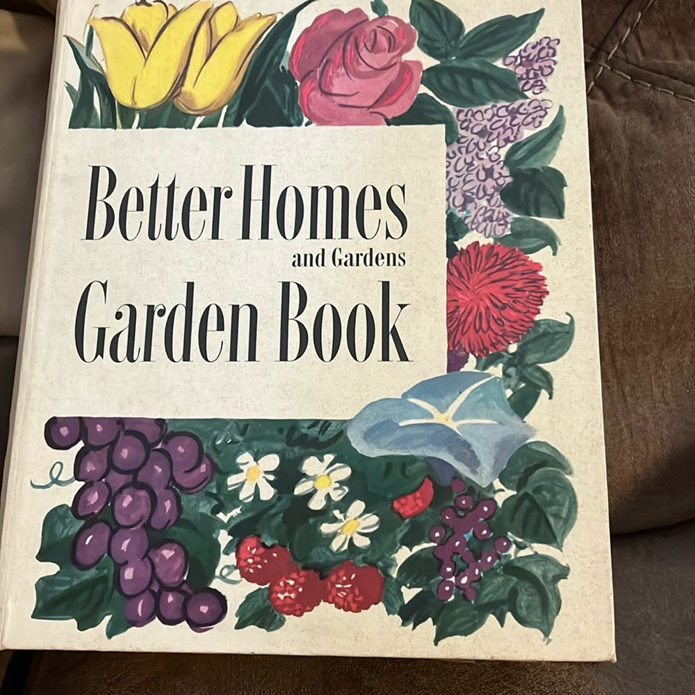 Vintage (1954) Better Homes & Gardens garden book